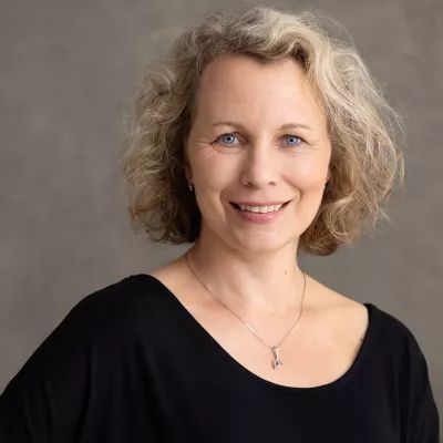 Associate Professor Elin Org